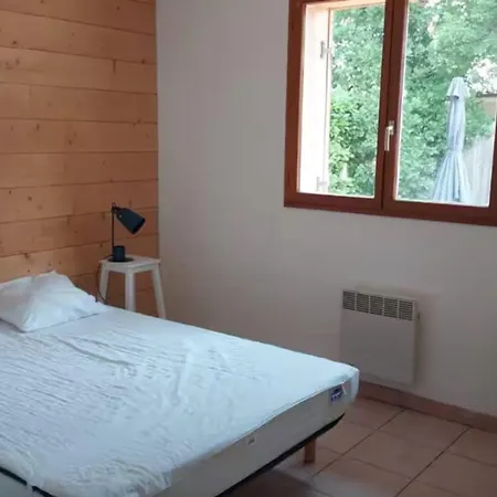 펜션 Comfortable House With Garden In